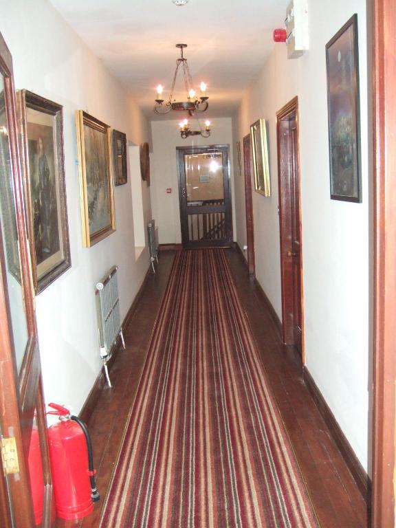 The Pilgrims Rest Hotel (Adults Only) Лисмор Экстерьер фото